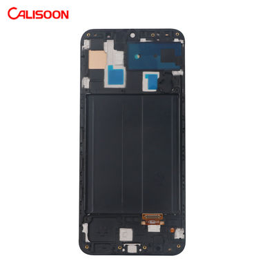 Màn hình LCD Samsung với 3 cổng HDMI để trải nghiệm độ nét cao