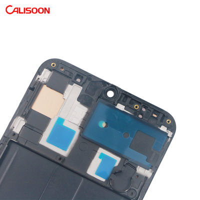 Màn hình LCD Samsung với 3 cổng HDMI để trải nghiệm độ nét cao